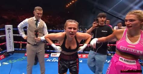 female fighter flashes|Boxer Daniella Hemsley Flashes After Defeating。